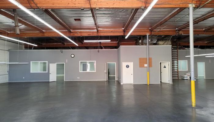 Warehouse Space for Rent at 5311-5315 Pacific Blvd Huntington Park, CA 90255 - #9