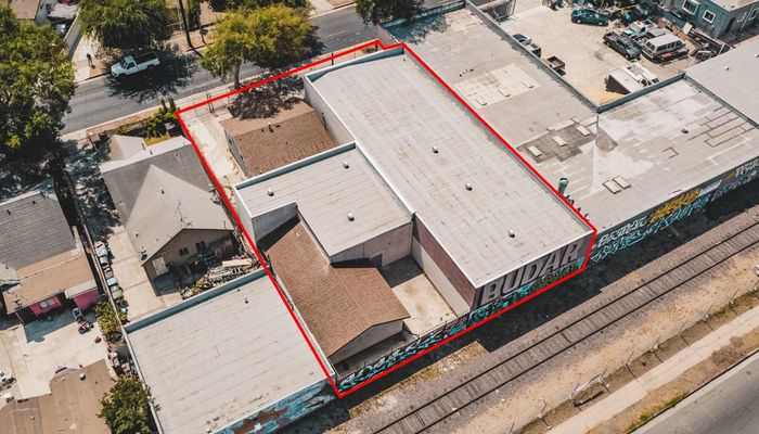 Warehouse Space for Rent at 2815-2819 Southwest Dr Los Angeles, CA 90043 - #18