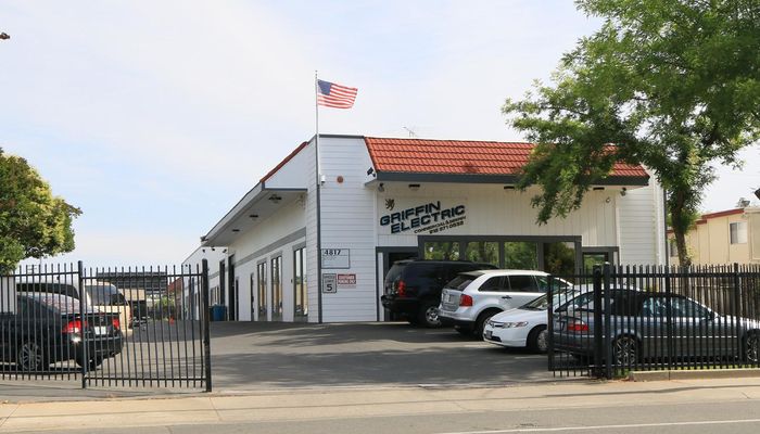Warehouse Space for Rent at 4817 Myrtle Ave Sacramento, CA 95841 - #1