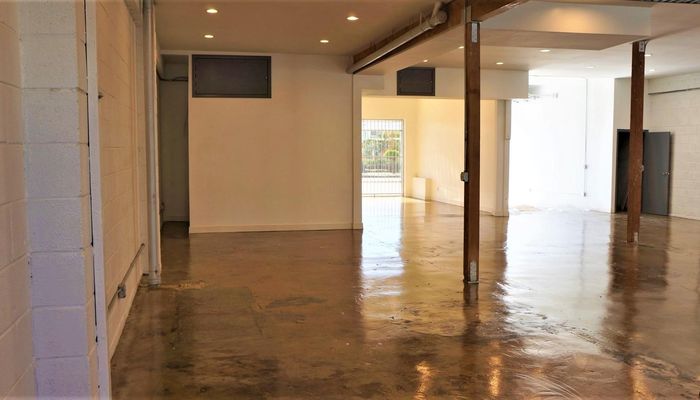 Warehouse Space for Rent at 2637 S Fairfax Ave Culver City, CA 90232 - #12