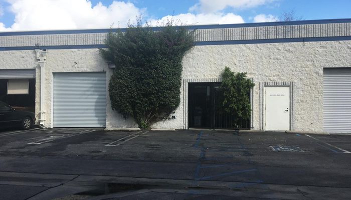 Warehouse Space for Rent at 7647 Hayvenhurst Ave Van Nuys, CA 91406 - #2