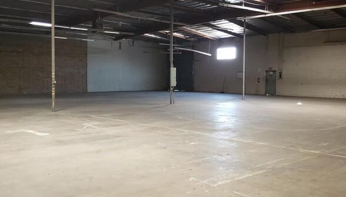 Warehouse Space for Rent at 8600 Tamarack Ave Sun Valley, CA 91352 - #6