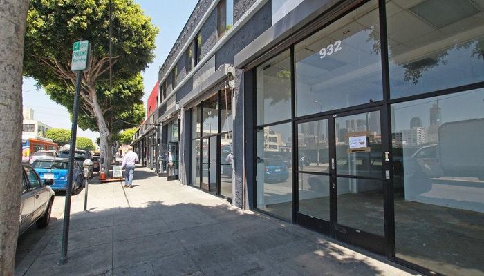 Warehouse Space for Rent at 900-934 S San Pedro St Los Angeles, CA 90015 - #14
