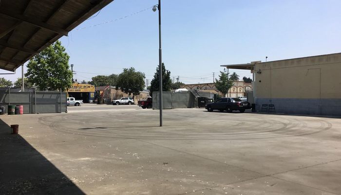 Warehouse Space for Rent at 818-828 E Manchester Ave Los Angeles, CA 90001 - #10