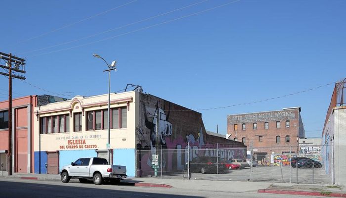 Warehouse Space for Rent at 1965 S Los Angeles St Los Angeles, CA 90011 - #6