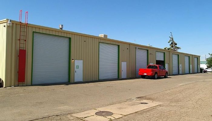 Warehouse Space for Rent at 1237 Kansas Ave Modesto, CA 95351 - #39