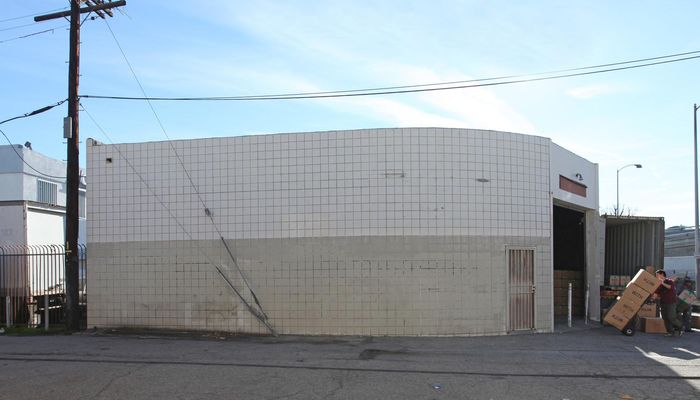 Warehouse Space for Rent at 1615 Santee St Los Angeles, CA 90015 - #8