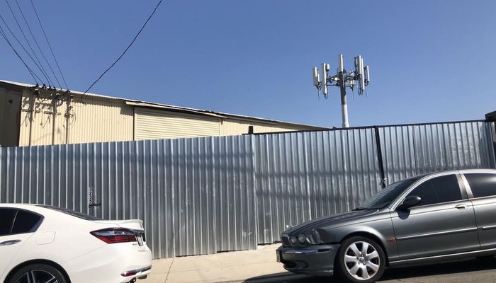 Warehouse Space for Rent at 3242 Fowler St Los Angeles, CA 90063 - #10