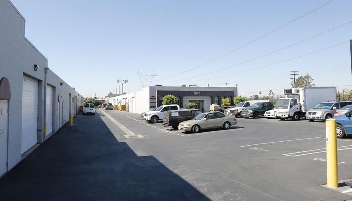 Warehouse Space for Rent at 11760 Roscoe Blvd Sun Valley, CA 91352 - #6