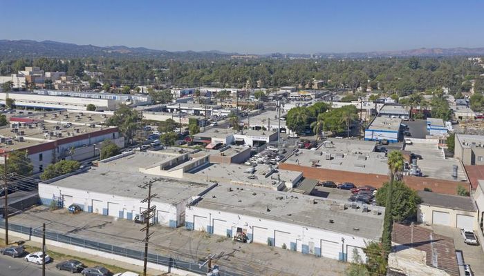 Warehouse Space for Rent at 18405 Hart St Reseda, CA 91335 - #2