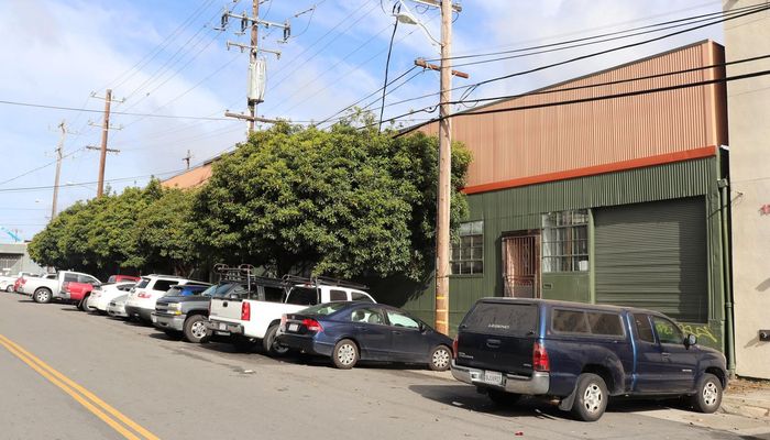 Warehouse Space for Rent at 1770-1790 Yosemite Ave San Francisco, CA 94124 - #1