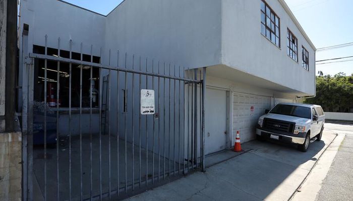Warehouse Space for Rent at 115 W Hyde Park Blvd Inglewood, CA 90302 - #8