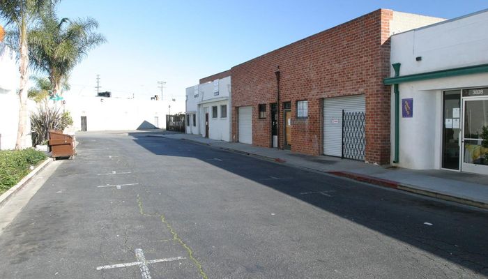 Warehouse Space for Rent at 3818 Willat Ave Culver City, CA 90232 - #5