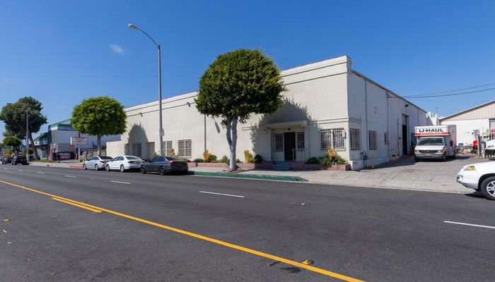 Warehouse Space for Rent at 622-626 N La Brea Ave Inglewood, CA 90302 - #18