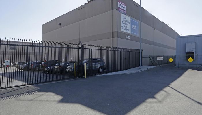 Warehouse Space for Rent at 5716-5722 W Jefferson Blvd Los Angeles, CA 90016 - #1