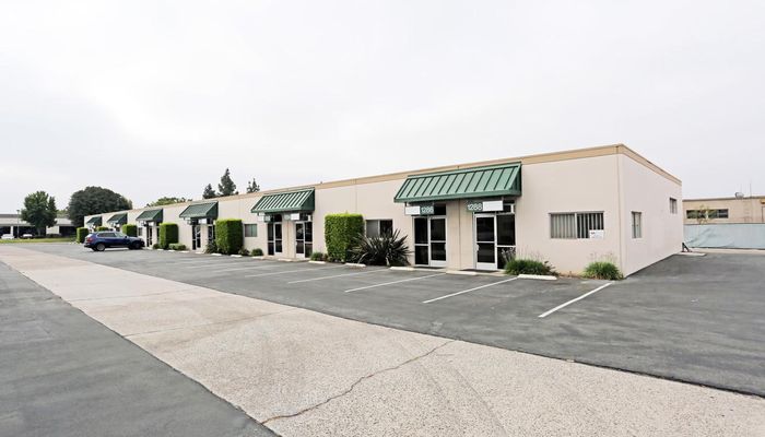Warehouse Space for Rent at 1266-1288 S Lyon St Santa Ana, CA 92705 - #1