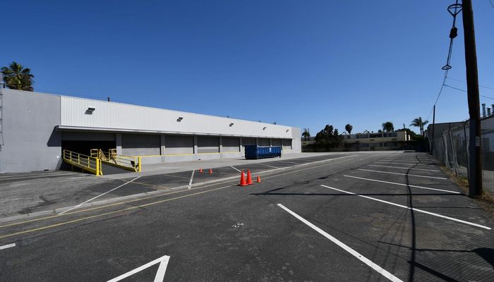 Warehouse Space for Rent at 900 W Florence Ave Inglewood, CA 90301 - #6