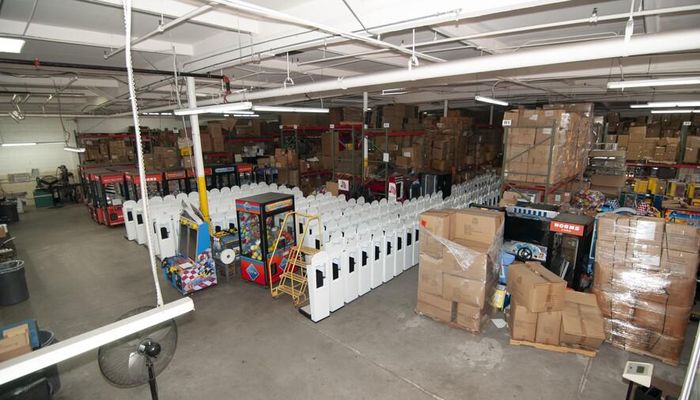 Warehouse Space for Rent at 9281 Borden Ave Sun Valley, CA 91352 - #6