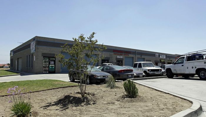 Warehouse Space for Rent at 1240 N Fitzgerald Ave Rialto, CA 92376 - #2