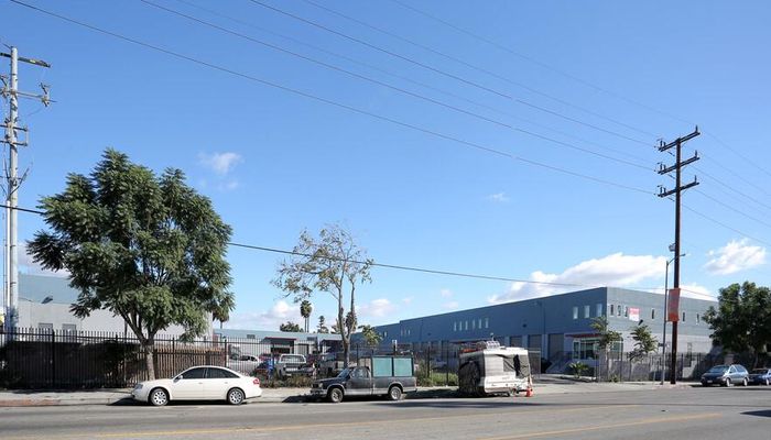 Warehouse Space for Rent at 6800-6818 Avalon Blvd Los Angeles, CA 90003 - #6