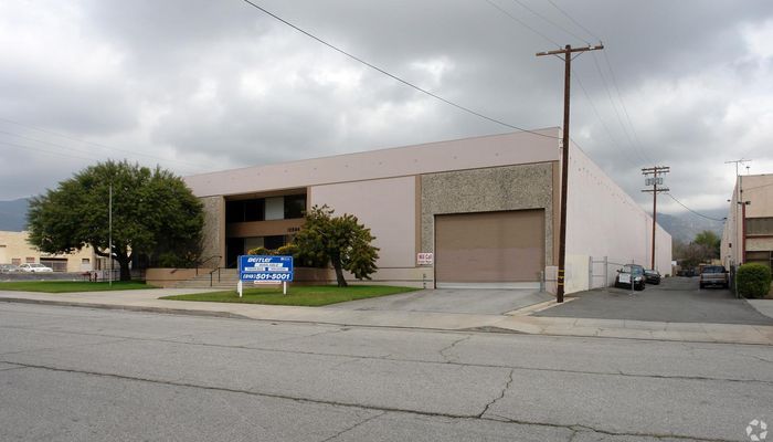 Warehouse Space for Rent at 12884 Bradley Ave Sylmar, CA 91342 - #6