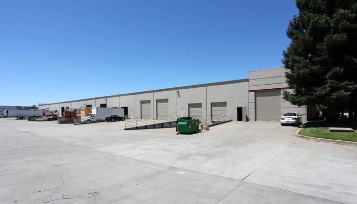 Warehouse Space for Rent at 8200 Berry Ave Sacramento, CA 95828 - #4