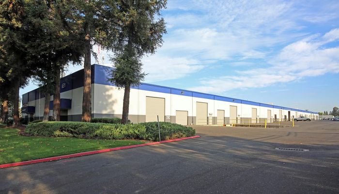 Warehouse Space for Rent at 631 N Market Blvd Sacramento, CA 95834 - #1