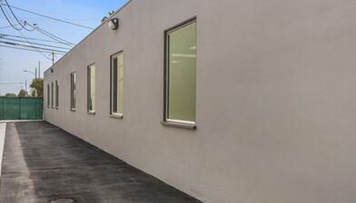 Warehouse Space for Rent at 633 Hindry Ave Inglewood, CA 90301 - #3