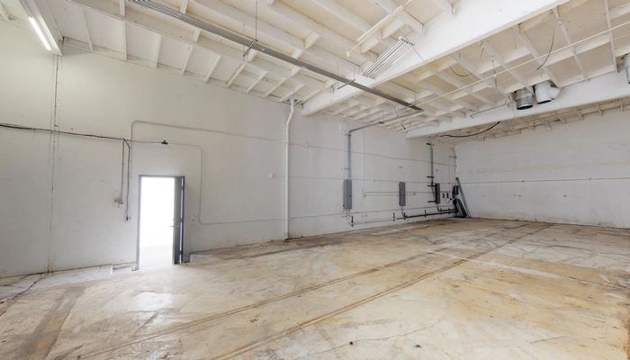 Warehouse Space for Rent at 847 W 15th St Long Beach, CA 90813 - #13