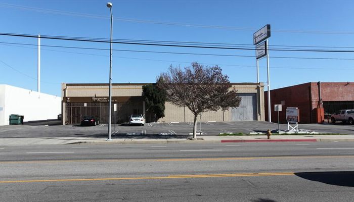 Warehouse Space for Rent at 9330 Corbin Ave Northridge, CA 91324 - #1