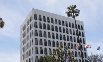 Office Space for Rent located at 9720 Wilshire Blvd Beverly Hills, CA 90212