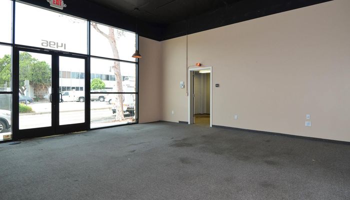 Warehouse Space for Rent at 1496 Tower Sq Ventura, CA 93003 - #4