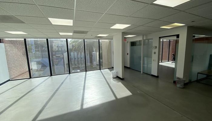 Office Space for Rent at 113 N San Vicente Blvd Beverly Hills, CA 90211 - #9