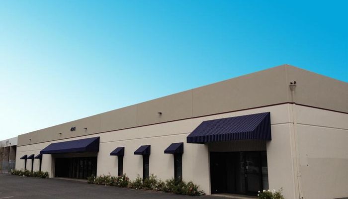 Warehouse Space for Rent at 4001 W Carriage Dr Santa Ana, CA 92704 - #4