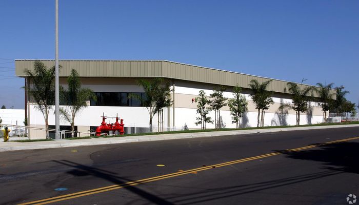 Warehouse Space for Rent at 545-565 Country Club Dr Escondido, CA 92029 - #1