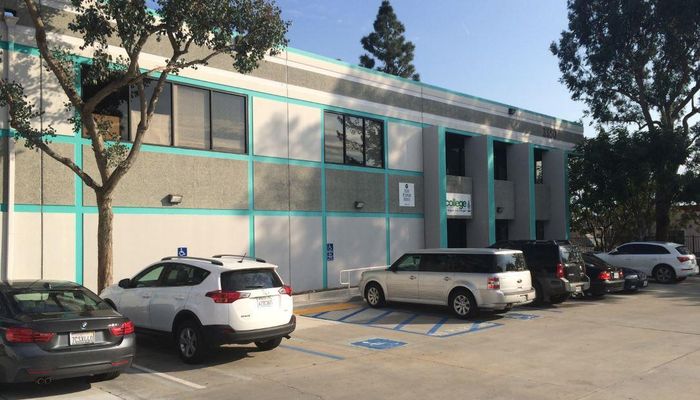 Lab Space for Rent at 3350 Market Street San Diego, CA 92102 - #1