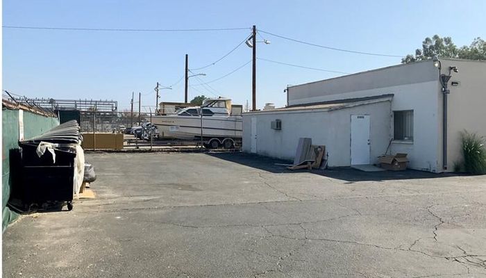 Warehouse Space for Rent at 21515 Parthenia St Canoga Park, CA 91304 - #4
