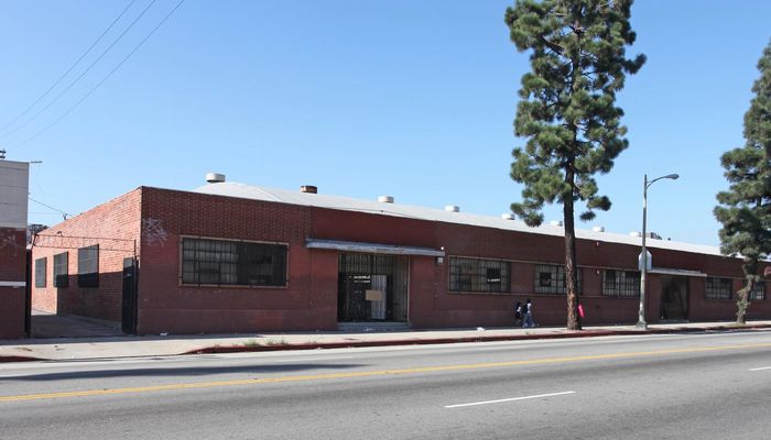 Warehouse Space for Rent at 2601 S Broadway Los Angeles, CA 90007 - #3