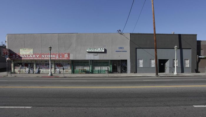 Warehouse Space for Rent at 859-865 N Virgil Ave Los Angeles, CA 90029 - #2
