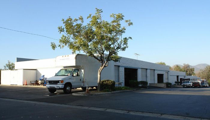 Warehouse Space for Rent at 996 Lawrence Dr Newbury Park, CA 91320 - #4