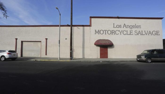 Warehouse Space for Rent at 425 E 58th St Los Angeles, CA 90011 - #4