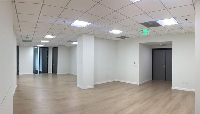Office Space for Rent at 350 S Beverly Dr Beverly Hills, CA 90212 - #5
