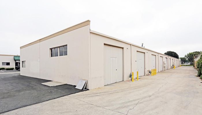 Warehouse Space for Rent at 1266-1288 S Lyon St Santa Ana, CA 92705 - #3