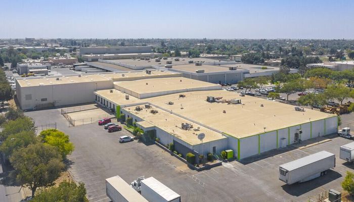 Warehouse Space for Rent at 1931 G St Fresno, CA 93706 - #18