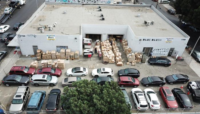 Warehouse Space for Rent at 1700 S Central Ave Los Angeles, CA 90021 - #2