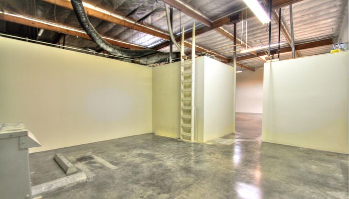 Warehouse Space for Rent at 1210 E Lexington Ave Pomona, CA 91766 - #17