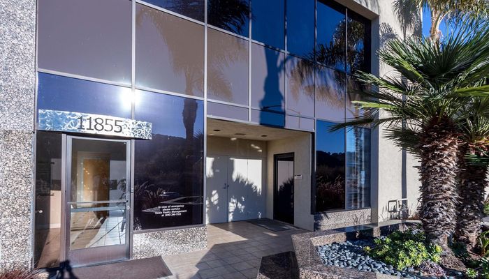 Lab Space for Rent at 11839  Sorrento Valley Rd. San Diego, CA 92121 - #6