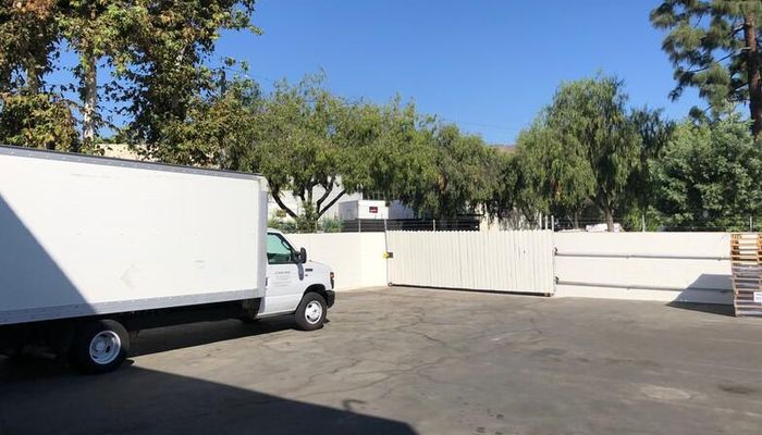 Warehouse Space for Rent at 2636 N Ontario St Burbank, CA 91504 - #2