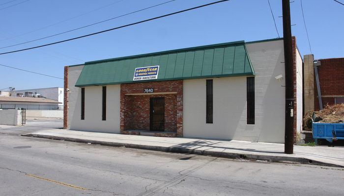 Warehouse Space for Rent at 7640 Gloria Ave Van Nuys, CA 91406 - #4