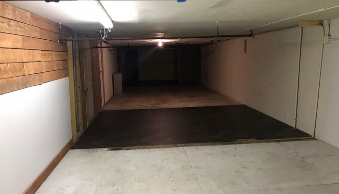 Warehouse Space for Rent at 859-865 N Virgil Ave Los Angeles, CA 90029 - #9